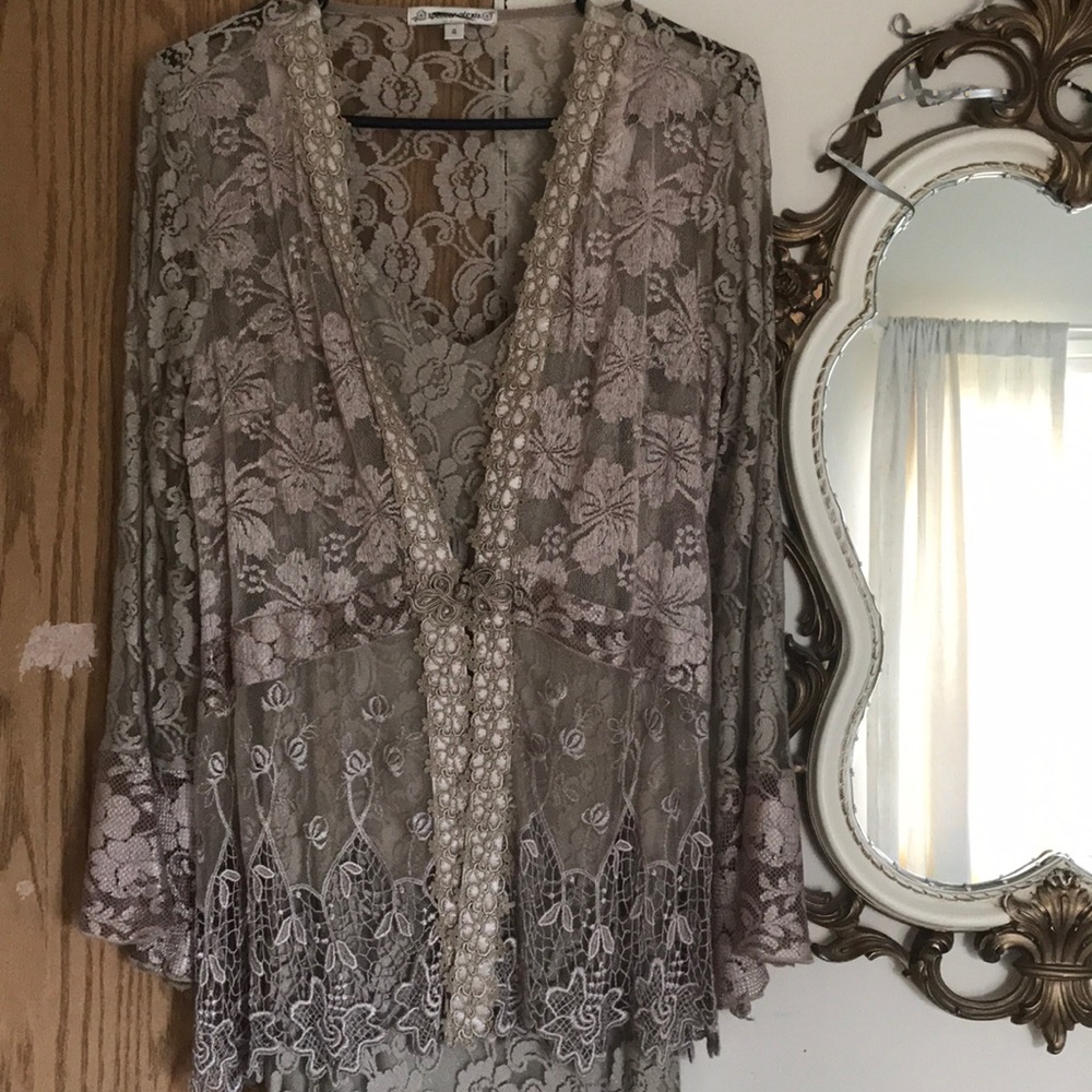 Very pretty ivory tan dress with top